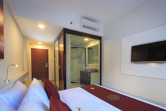 Imagen de la habitación del Hotel Marscity. Foto 3