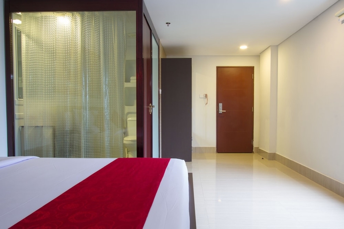 Imagen de la habitación del Hotel Marscity. Foto 13