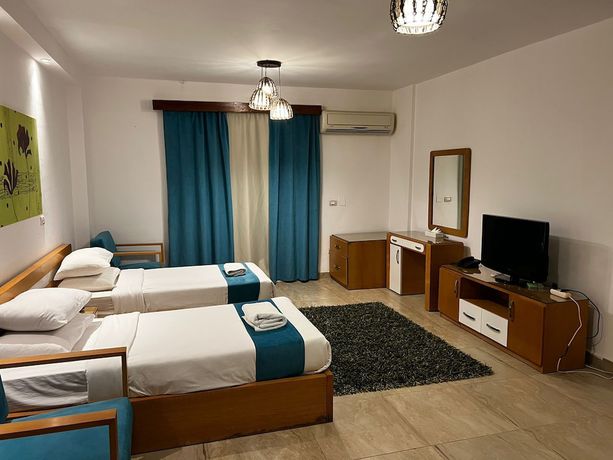 Imagen de la habitación del Hotel Marseilia Aqua Park. Foto 8