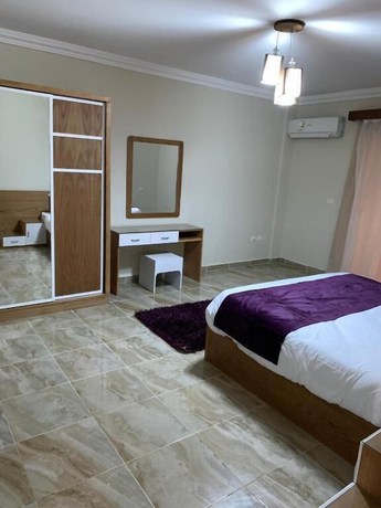 Imagen de la habitación del Hotel Marseilia Beach 4 - Families Only. Foto 9