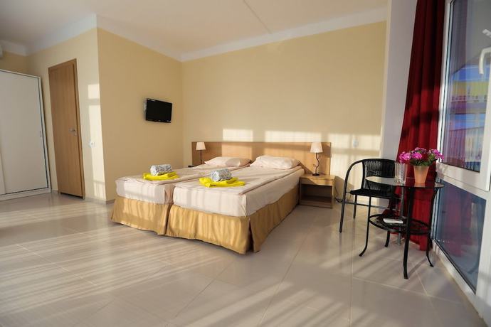 Imagen de la habitación del Hotel Marsel. Foto 7