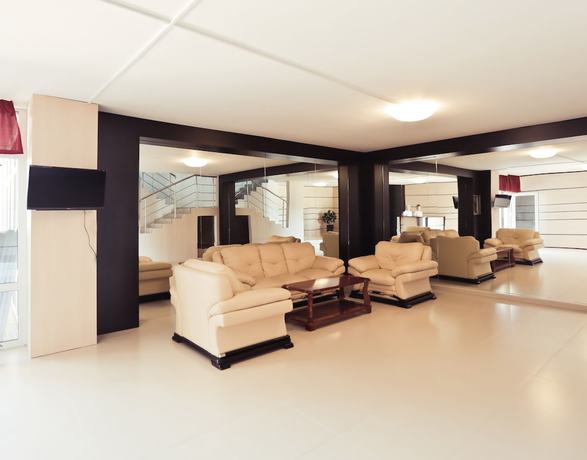 Imagen de los interiores del Hotel Marsel. Foto 20