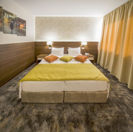 Imagen de la habitación del Hotel Marshal Garni. Foto 6