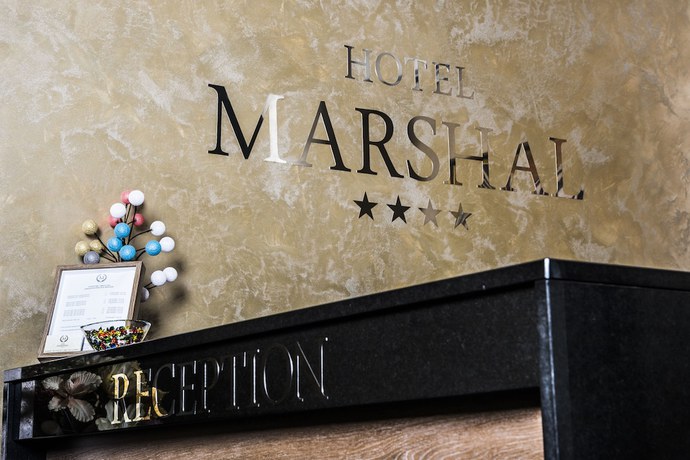 Imagen de los interiores del Hotel Marshal Garni. Foto 20