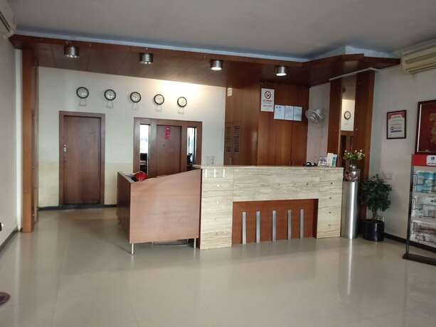 Imagen general del Hotel Marshall the grand. Foto 12