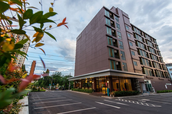 Imagen de los exteriores del Hotel Marsi. Foto 5