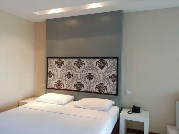 Imagen de la habitación del Hotel Marsi Pattaya. Foto 11