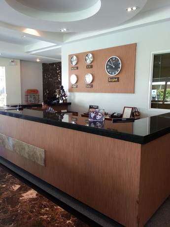 Imagen de la habitación del Hotel Marsi Pattaya. Foto 16