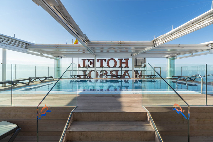 Imagen de la piscina del Hotel Marsol, Lloret de Mar. Foto 41