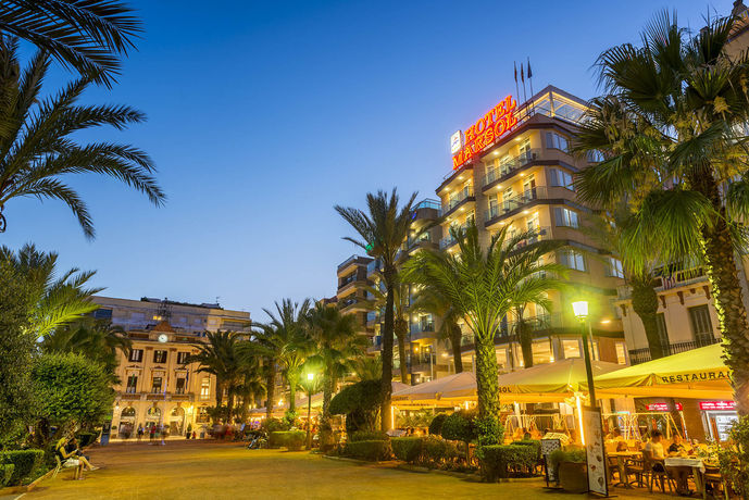 Imagen de los exteriores del Hotel Marsol, Lloret de Mar. Foto 23