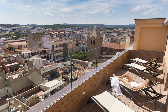 Imagen de los exteriores del Hotel Marsol, Lloret de Mar. Foto 24