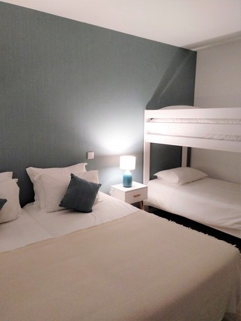 Imagen de la habitación del Hotel Marsuites BandB. Foto 7