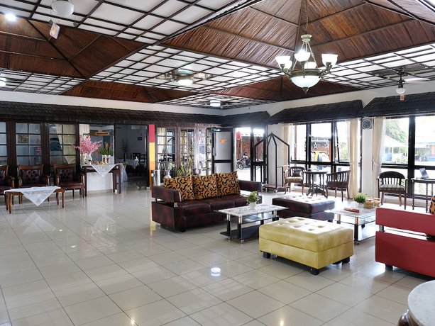 Imagen de los interiores del Hotel Martani. Foto 17