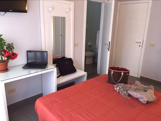 Imagen de la habitación del Hotel Marte, Milán. Foto 8