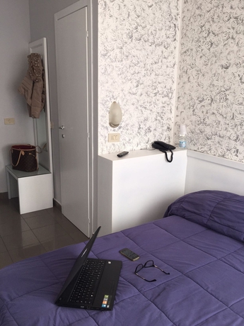 Imagen de la habitación del Hotel Marte, Milán. Foto 10