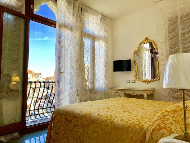 Imagen de la habitación del Hotel Marte, Venecia. Foto 8