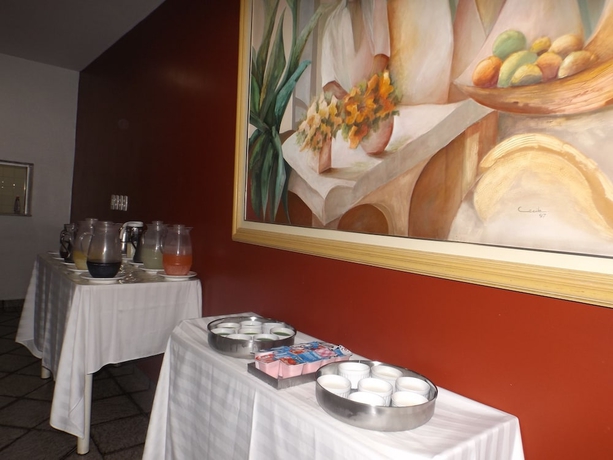 Imagen del bar/restaurante del Hotel Martha Office. Foto 4