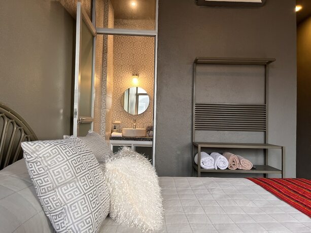 Imagen de la habitación del Hotel Marthas Suites and. Foto 13