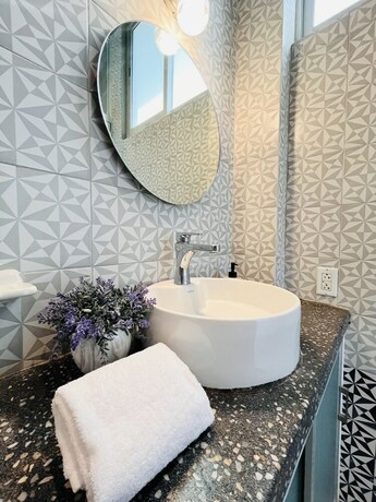Imagen general del Hotel Marthas Suites and. Foto 8