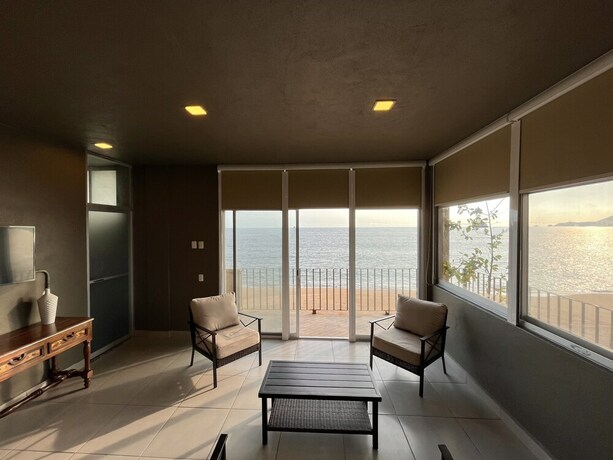 Imagen general del Hotel Marthas Suites and. Foto 12