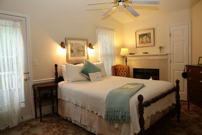 Imagen de la habitación del Hotel Martha\'s Vineyard Bed and Breakfast. Foto 15