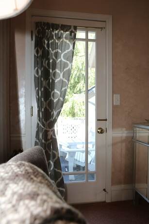 Imagen general del Hotel Martha\'s Vineyard Bed and Breakfast. Foto 2