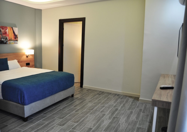 Imagen de la habitación del Hotel Marti Beach. Foto 13