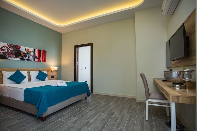 Imagen de la habitación del Hotel Marti Beach. Foto 16