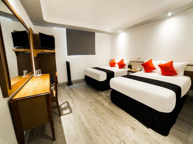 Imagen de la habitación del Hotel Marti. Foto 2