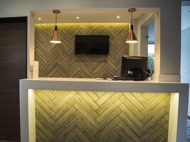 Imagen de los interiores del Hotel Marti. Foto 18