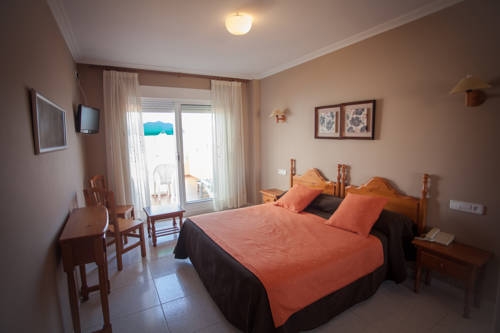 Imagen de la habitación del Hotel Mart&iacute;n Esperanza. Foto 4