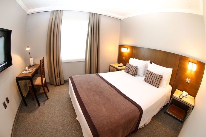 Imagen de la habitación del Hotel Martin Gusinde. Foto 4