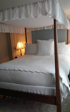 Imagen de la habitación del Hotel Martin House Inn. Foto 3