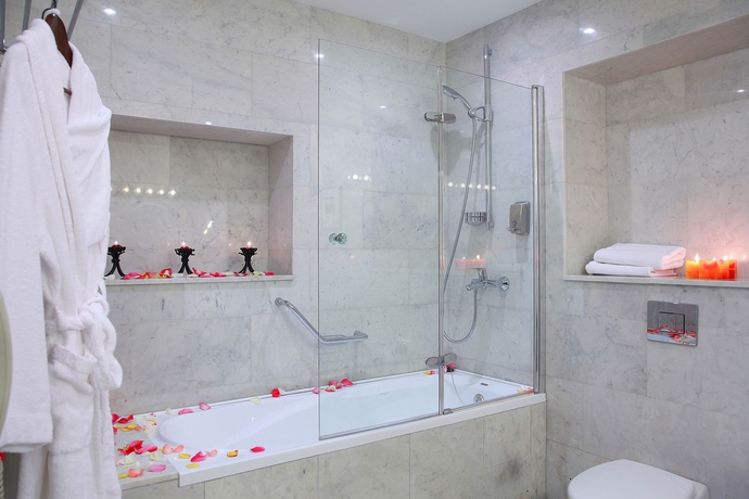 Imagen de la habitación del Hotel Martin, San Petersburgo. Foto 12