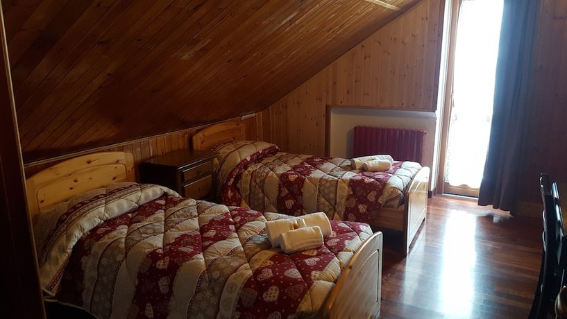 Imagen de la habitación del Hotel Martin, Sauze D'oulx. Foto 3