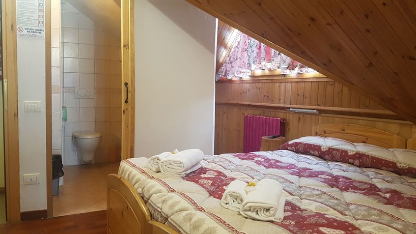 Imagen de la habitación del Hotel Martin, Sauze D'oulx. Foto 4