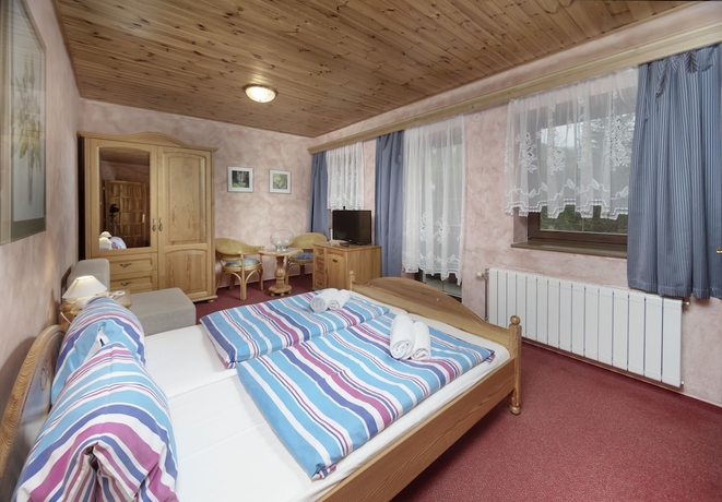 Imagen de la habitación del Hotel Martin, Spindleruv Mlyn. Foto 8