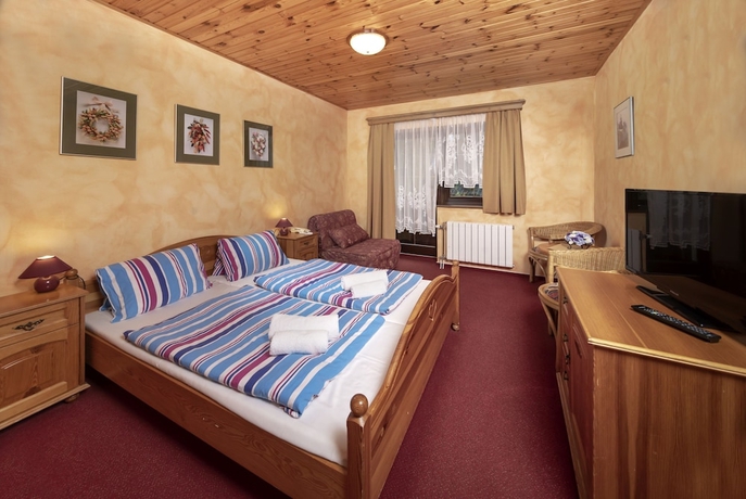 Imagen de la habitación del Hotel Martin, Spindleruv Mlyn. Foto 9
