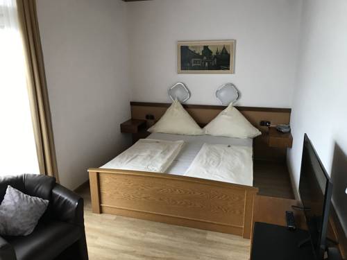 Imagen de la habitación del Hotel Martina. Foto 12