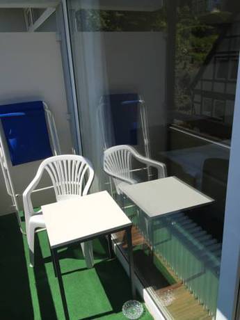 Imagen de la habitación del Hotel Martina. Foto 15