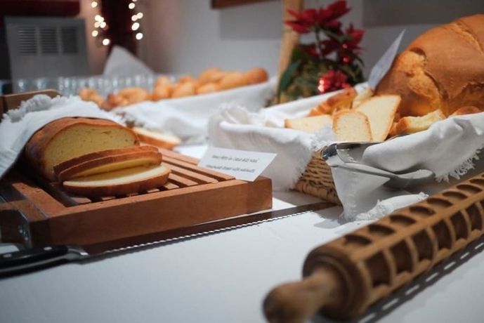 Imagen del bar/restaurante del Hotel Martinella. Foto 7