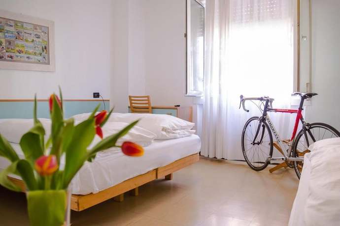 Imagen de la habitación del Hotel Martinelli. Foto 2