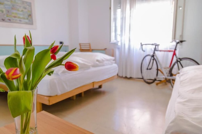 Imagen de la habitación del Hotel Martinelli. Foto 4