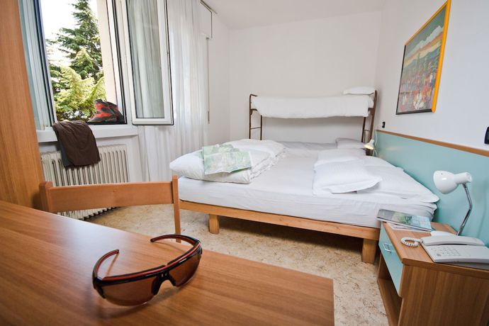 Imagen de la habitación del Hotel Martinelli. Foto 7