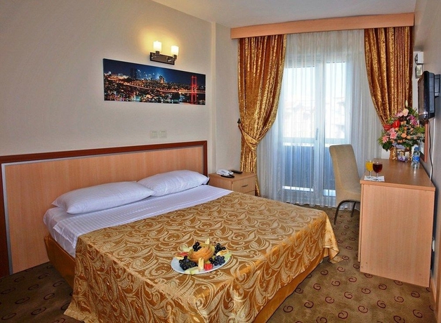 Imagen de la habitación del Hotel Martinenz. Foto 11