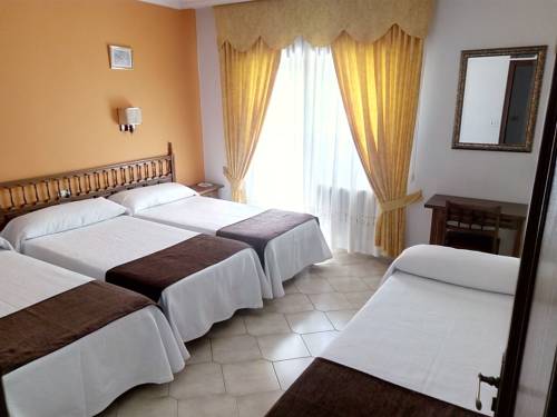 Imagen de la habitación del Hotel Martinez. Foto 5