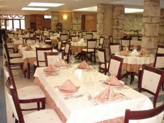 Imagen del bar/restaurante del Hotel Martinez. Foto 6
