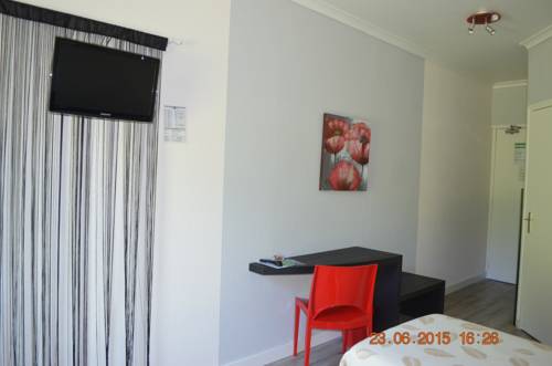 Imagen de la habitación del Hotel Martinez Grenay. Foto 5