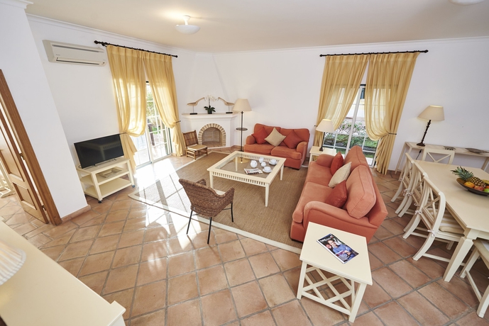 Imagen de la habitación del Hotel Martinhal Quinta Family Resort. Foto 4