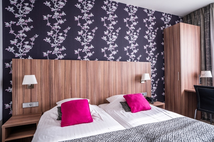 Imagen de la habitación del Hotel Martini, Groninga. Foto 14